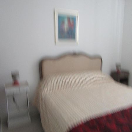 Chambres D'Hotes Le Clos Des Senteurs Малемор Екстериор снимка